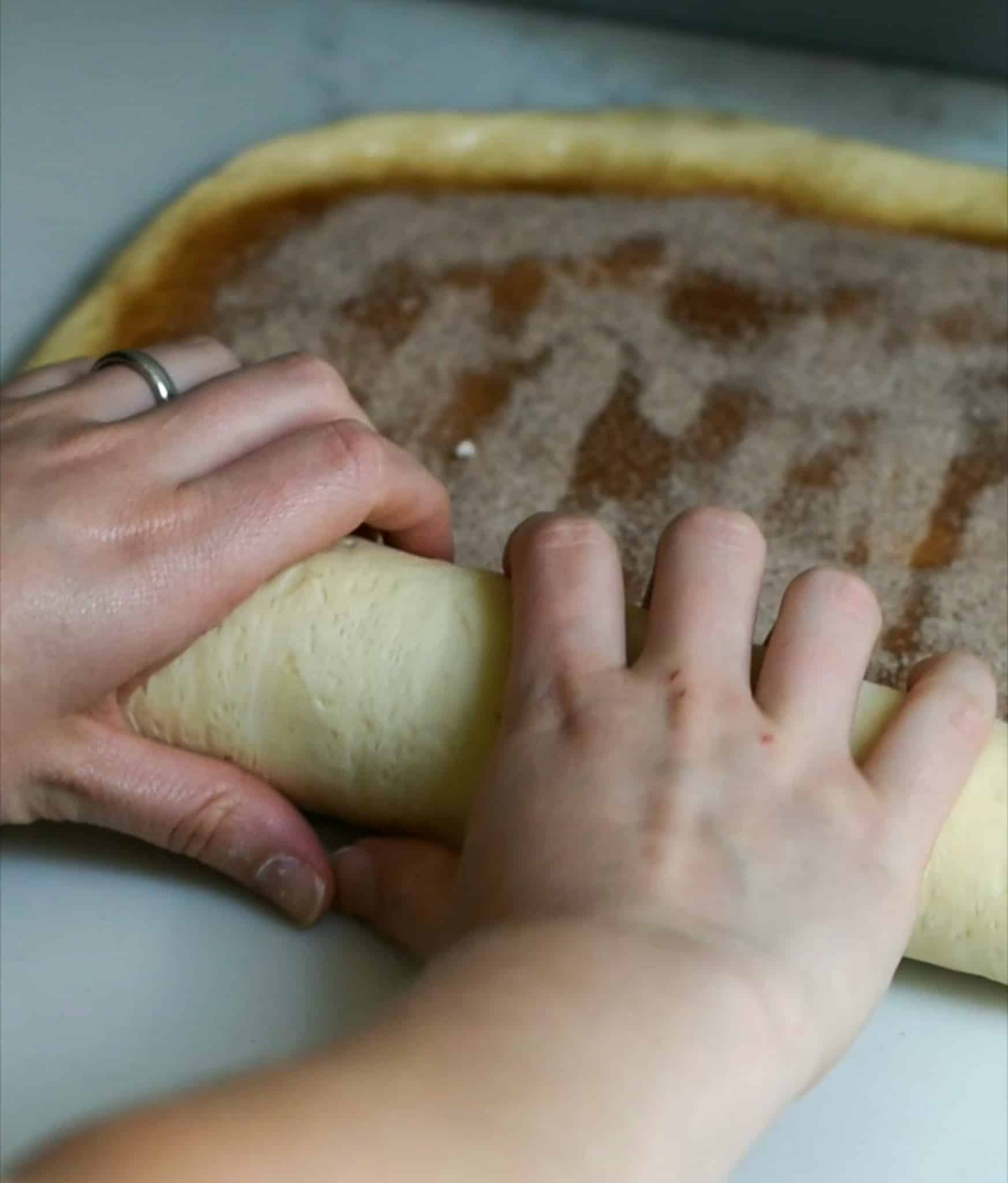 Kanelbrød (Cinnamon Swirl Bread) - Skandibaking